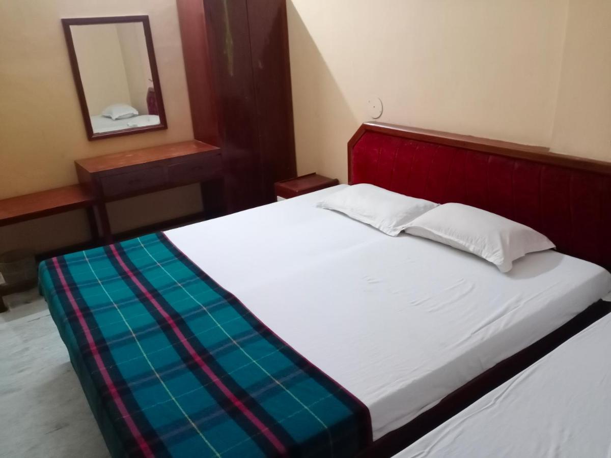 Hotel Soorya International Pondicherry Bagian luar foto