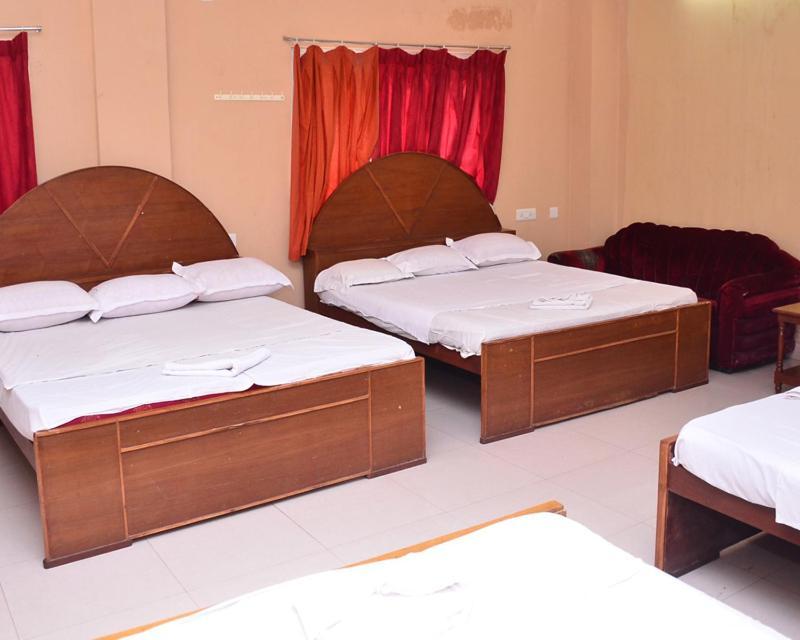 Hotel Soorya International Pondicherry Bagian luar foto