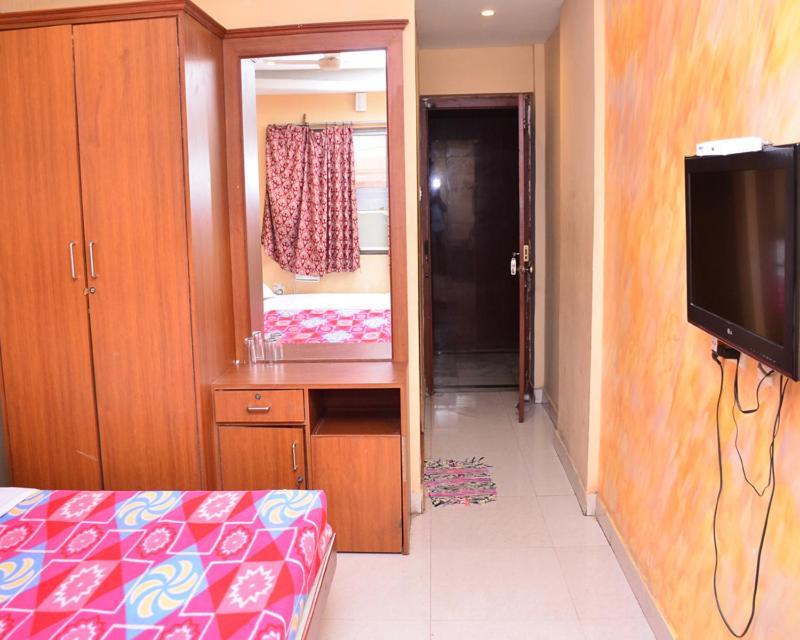 Hotel Soorya International Pondicherry Bagian luar foto