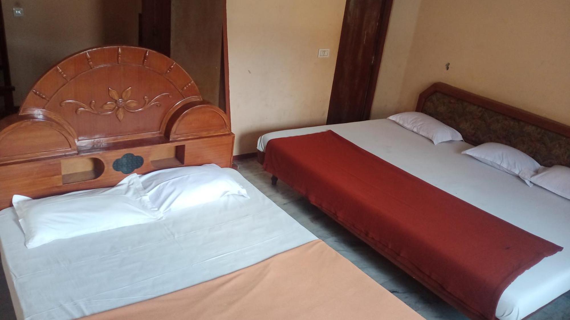 Hotel Soorya International Pondicherry Bagian luar foto
